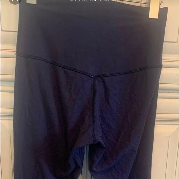 Lululemon High-Waist Airlift Legging Sz 6 - Picture 7 of 10